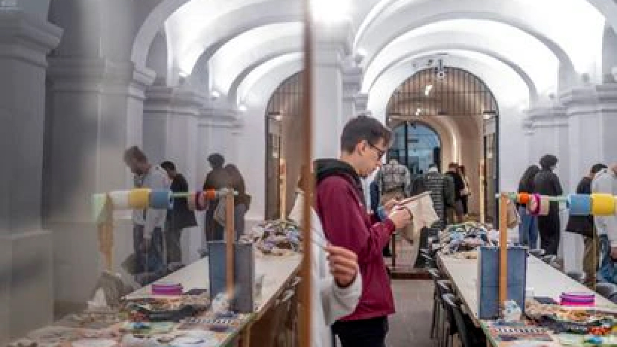 La resistencia a la moda rápida: “Al planeta ya no le sirve el usar y tirar”